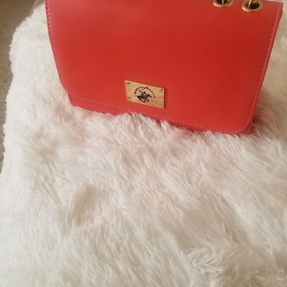 Purse - Picture 2 of 3